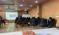 برگزاری کارگاه آموزشی مراقبت‌های ادغام‌یافته کودک سالم برای توانمندسازی مراقبین سلامت