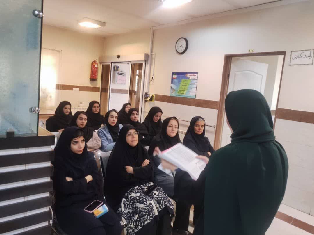 کارگاه توانمندسازی صبح سلامت پرسنل مرکز بهداشت شمالغرب یک