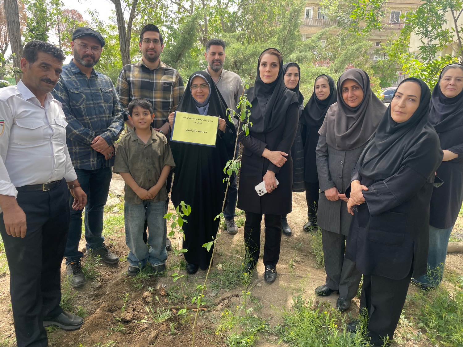 توسعه‌‌‌‌‌‌‌‌‌‌‌‌‌‌‌ی فرهنگ درختکاری به نیت شهدا